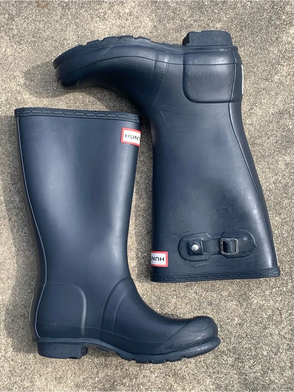 Hunter Tall Rubber Rain Boots Kids sz2 - Navy with Red Logo